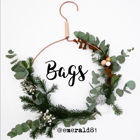 BAGS - Picture 3 of 7